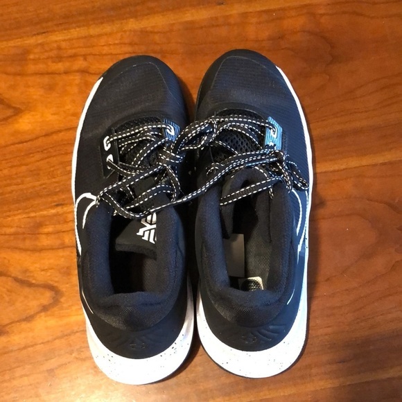 Kyrie flytrap IV CT5537-001 - Picture 5 of 9